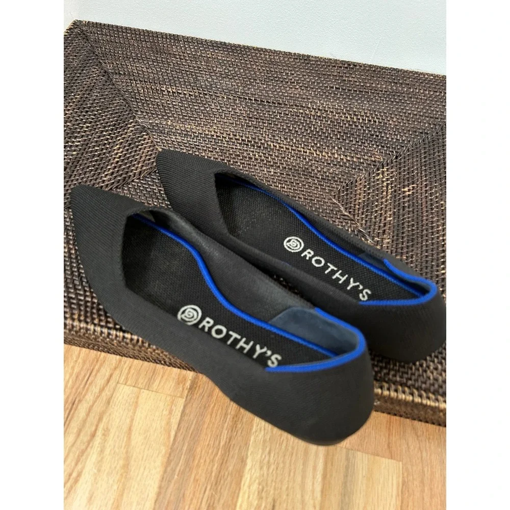 Rothy's The Point Women 8.5 Black Pointed Toe Minimalist Knit Flats